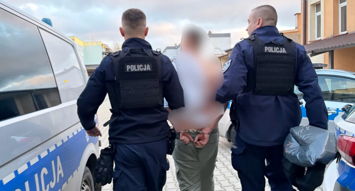 Na zdjęciu zatrzymany przez policjantów mieszkaniec Augustowa / Fot. KPP w Augustowie