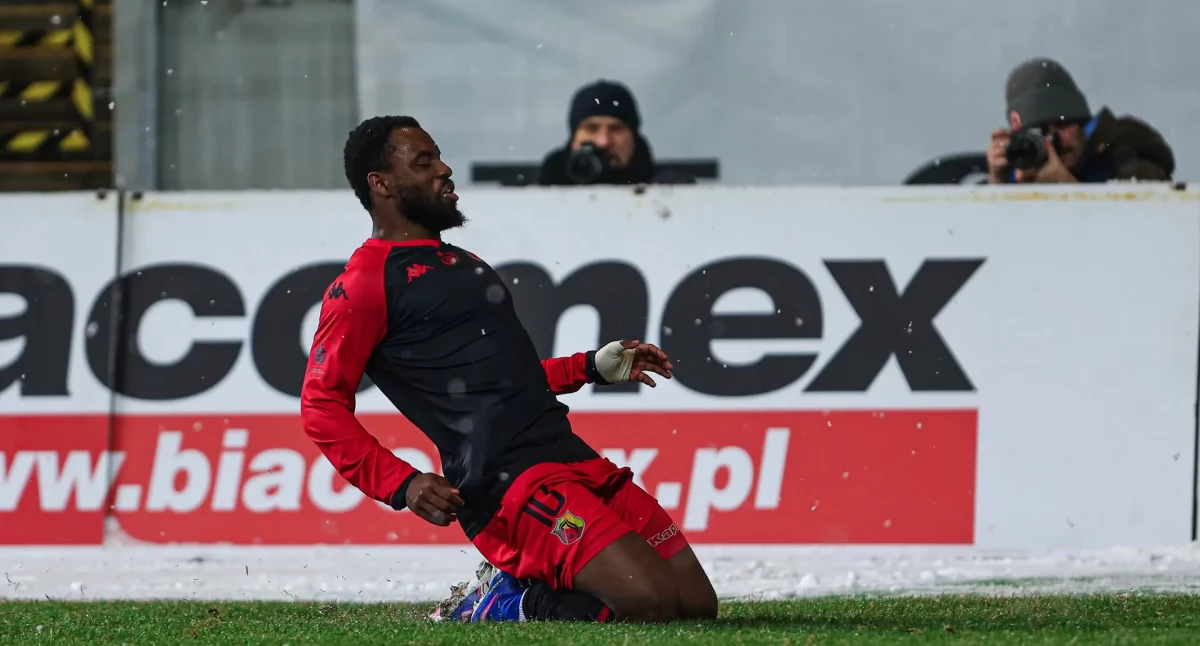 Fot. Fb Jagiellonia Białystok, K. Świrydowicz / Afimico Pululu najlepszym zawodnikiem kolejki. Przeciw Motorowi zagrał fenomenalnie