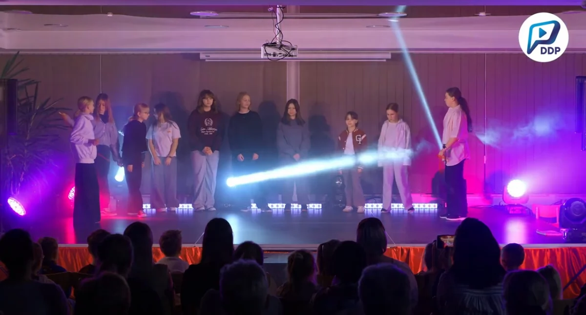 Kulturalne, Kobylinie Borzymach! Finał projektu Między Dzwonkami młodzieżą gminnej szkoły (WIDEO) - zdjęcie, fotografia