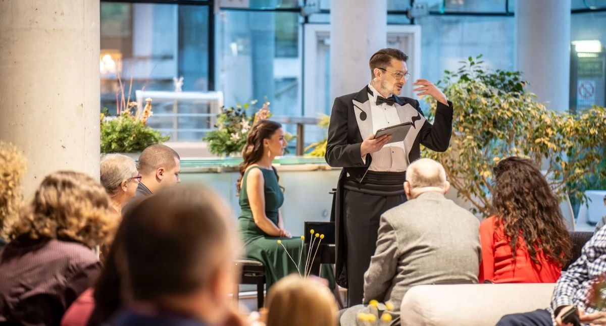 Imprezy kulturalne, Opera gorsetu Zajrzyj kulisy emocji - zdjęcie, fotografia