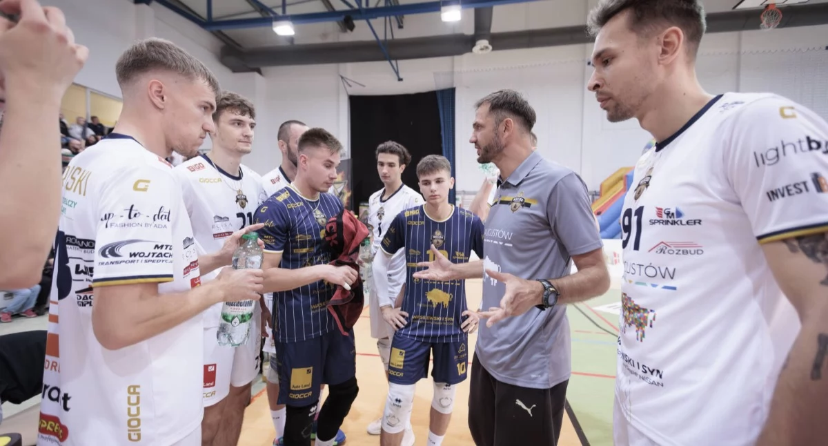 Siatkówka, Necko Augustów wywalczył punkty Walka utrzymanie lidze - zdjęcie, fotografia