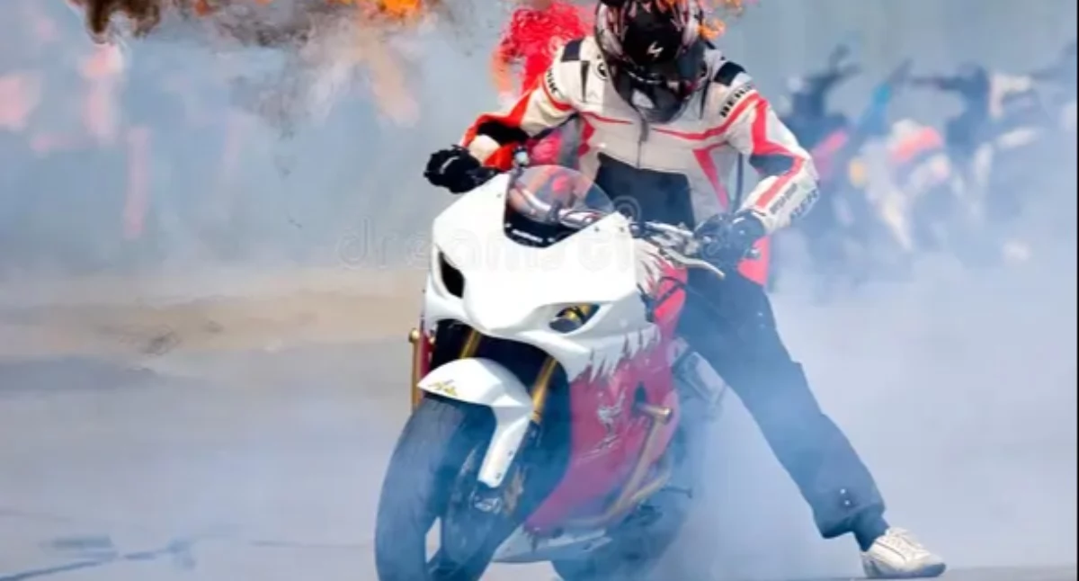 Motoryzacja, marca drift jazdę motocykliści stracą prawko! - zdjęcie, fotografia