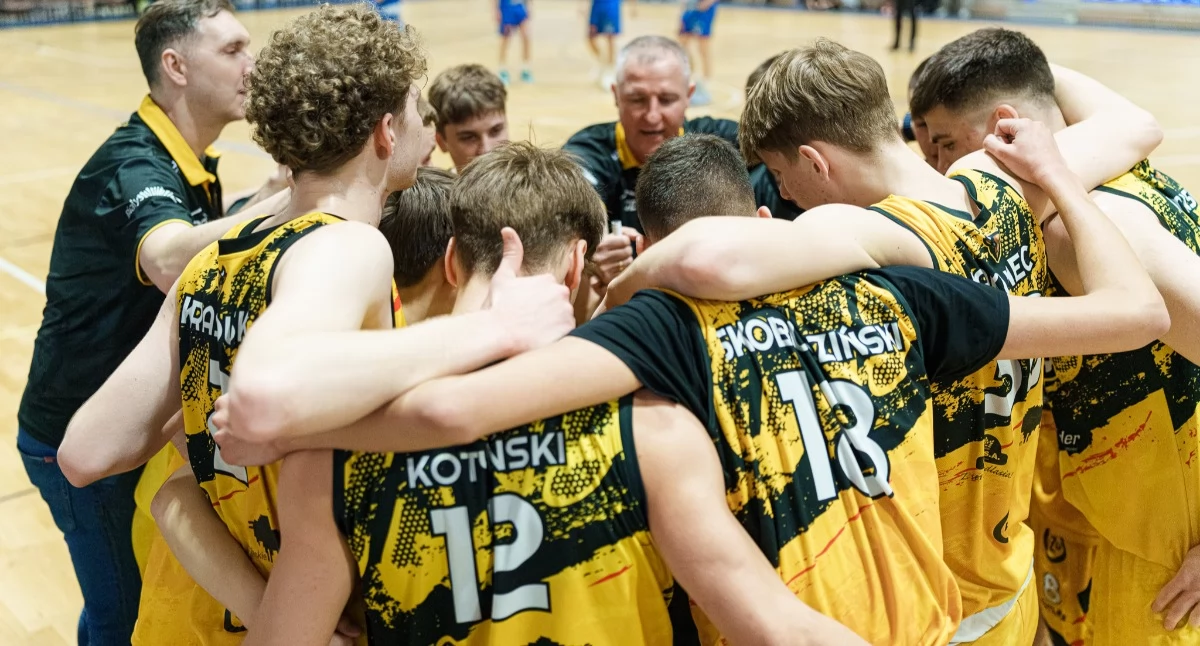 Fot Fb AK Młode Żubry 