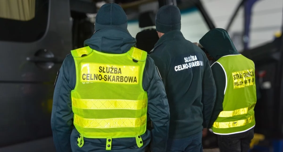 Kryminalne, Budzisku przejęto wielki transport narkotyków miliony złotych skrytce - zdjęcie, fotografia