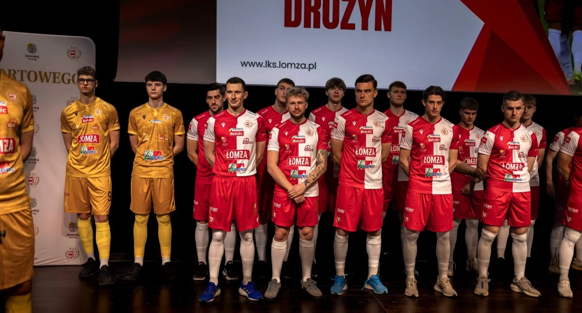Fot. FB UM Łomża / prezentacja drużyny przed rundą rewanżowa
