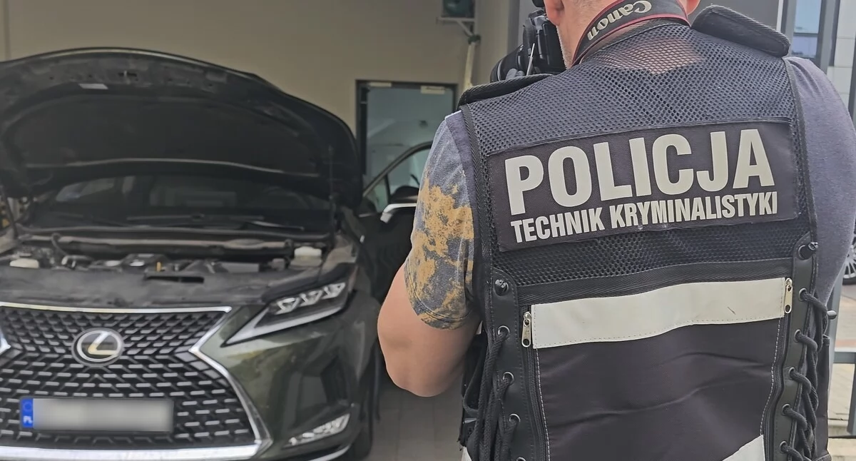 Kryminalne, Nocny pościg Białymstoku Ukradł Lexusa uciekał - zdjęcie, fotografia