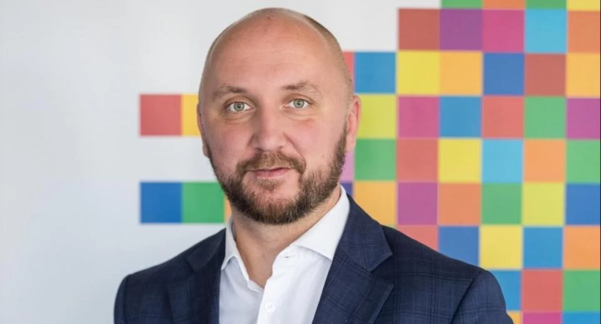 Felieton, Nielegalni migranci ośrodki relokacji wirtualne srebrniki Marszałka Prokoryma absurdem  - zdjęcie, fotografia