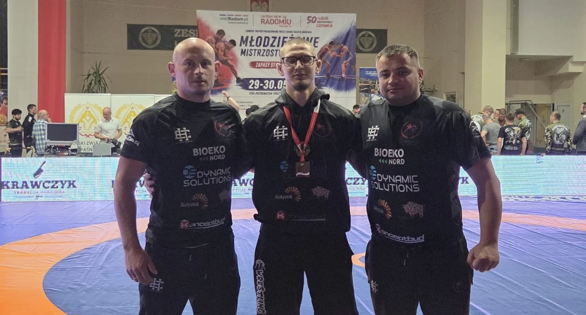 Pozostałe , Białostocki zapaśnik podium mistrzostw Polski! Nikodem Godun medalem - zdjęcie, fotografia