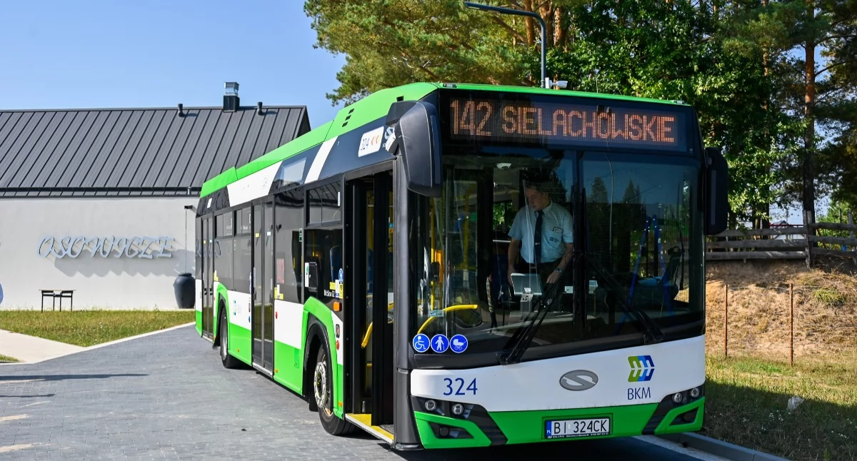 Transport, Białystok rozszerza seniorów dużych rodzin - zdjęcie, fotografia