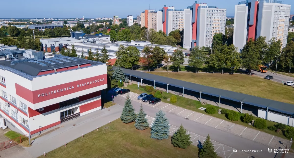 Edukacja, Zdałeś świetnie maturę Politechnika Białostocka darmowy pokój cały - zdjęcie, fotografia