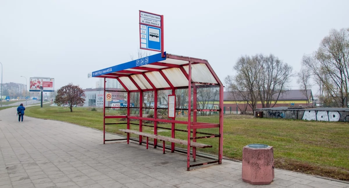 Białystok zmienia wiaty autobusowe