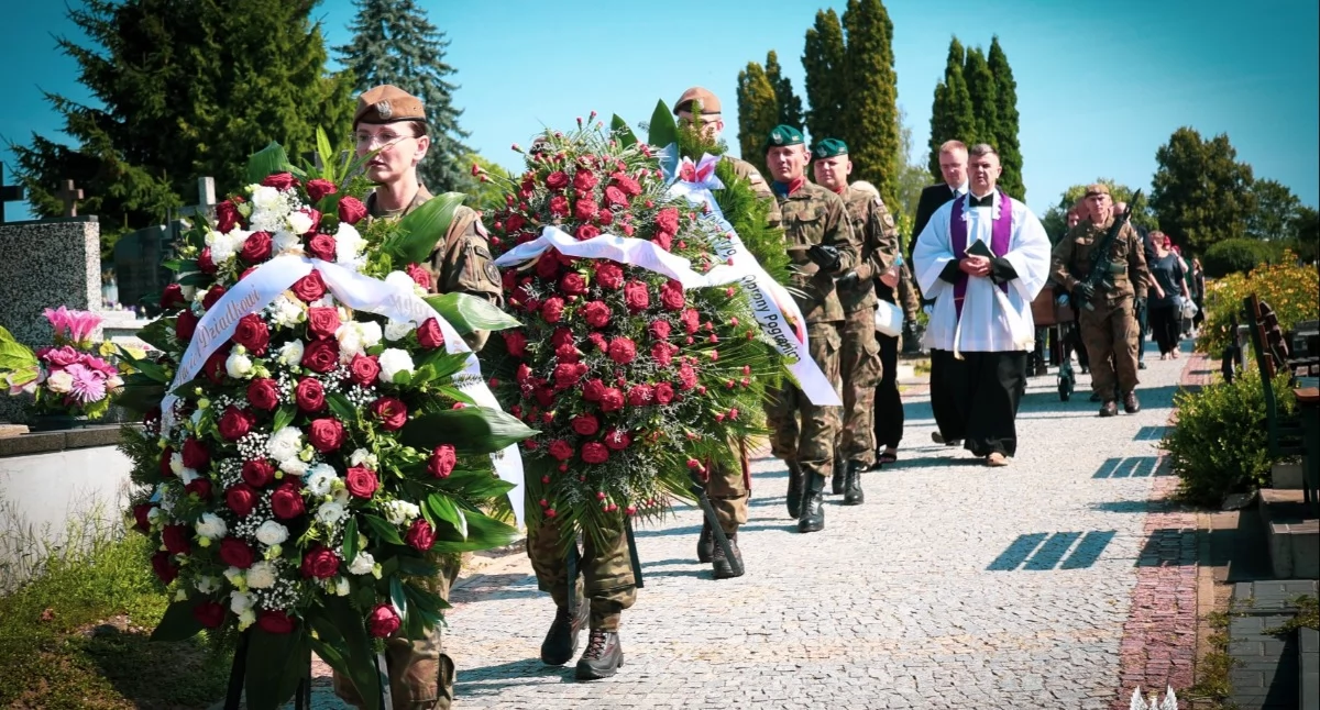 Białostoccy żołnierze pożegnali bohatera Armii Krajowej