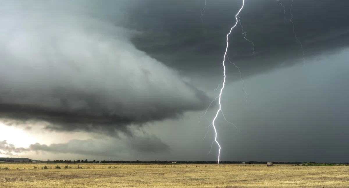 Ostrzeżenie meteorologiczne: Groźne ulewy i burze w naszym regionie!