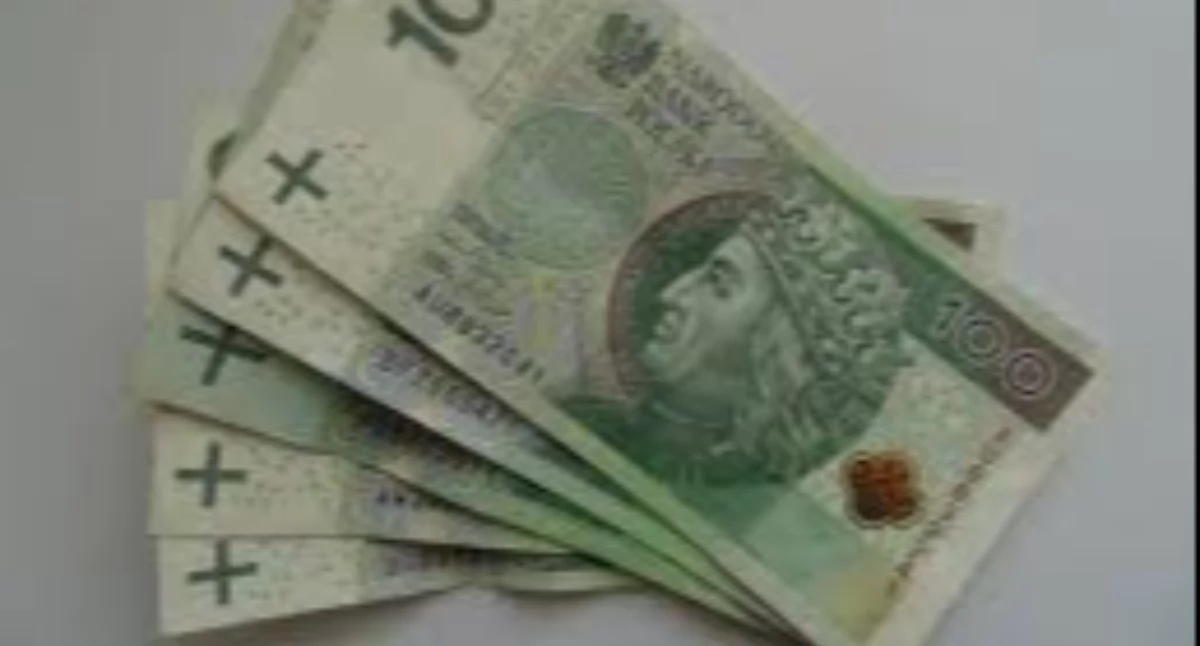 Finanse , oszczędzają mieszkańcy Podlasia nawyki zmiana podejścia oszczędzania - zdjęcie, fotografia