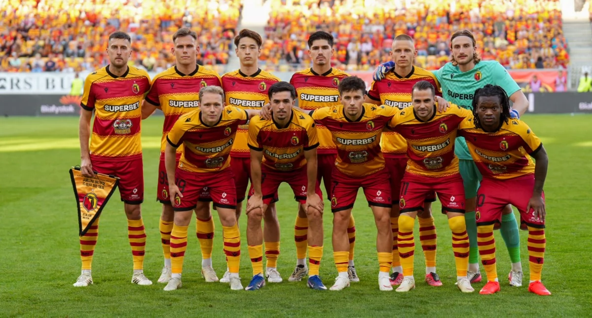 Jagiellonia, Powrót ligowej rzeczywistości Jagiellonia jedzie Jasną Górę Podlasia wygrać! - zdjęcie, fotografia