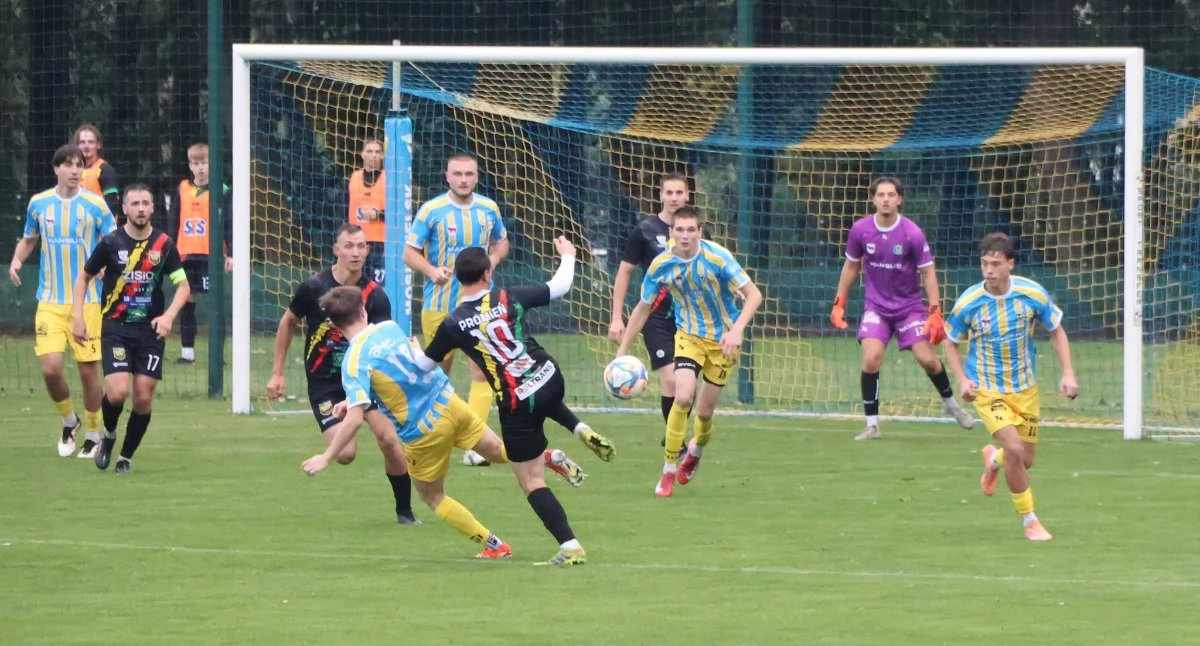 IV liga: Wasilków nokautuje, Wissa demoluje Śniadowo!