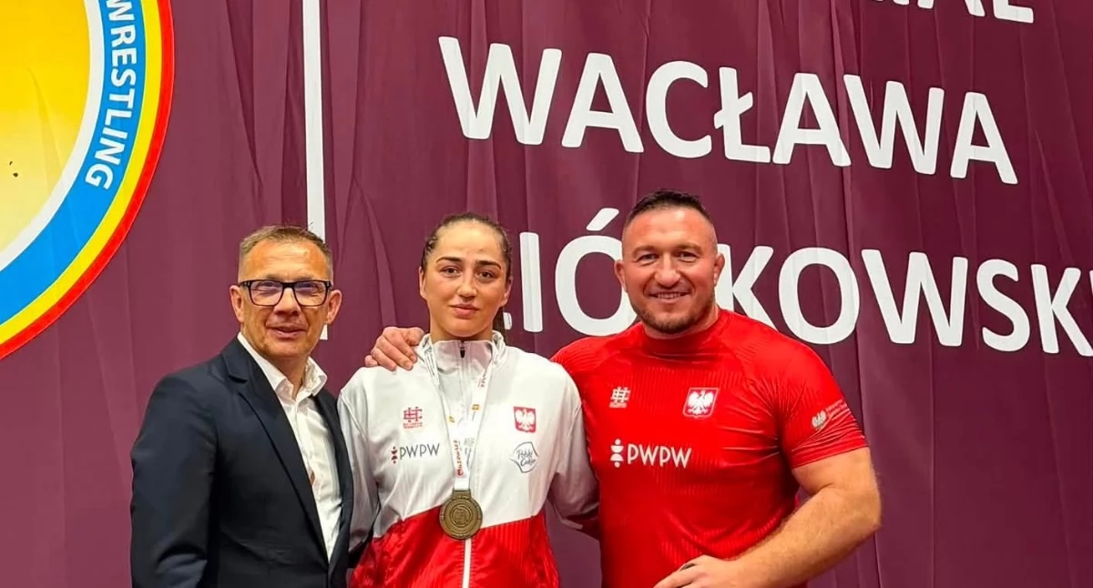 Pozostałe , Karolina Domaszuk zdobywa medal Białegostoku - zdjęcie, fotografia