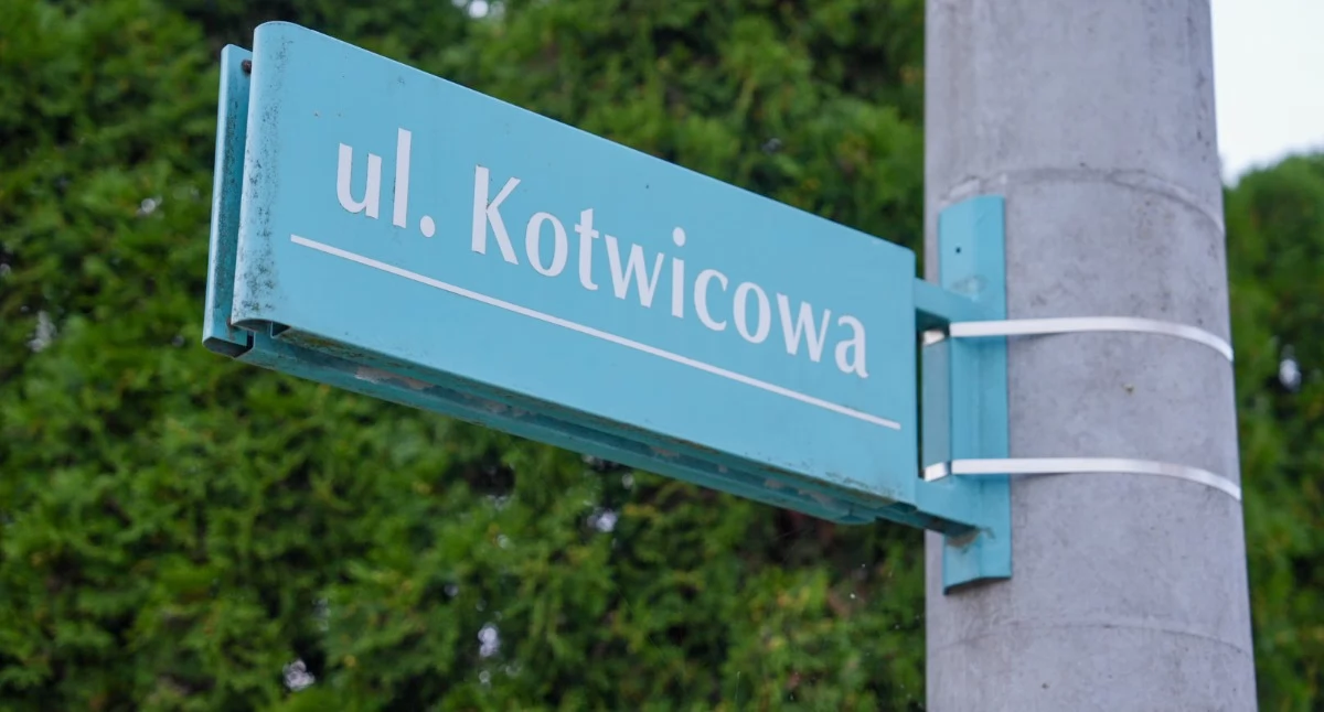 Polityka w regionie, Radna interweniuje! Mieszkańcy Kotwicowej zignorowani przez władze miasta - zdjęcie, fotografia