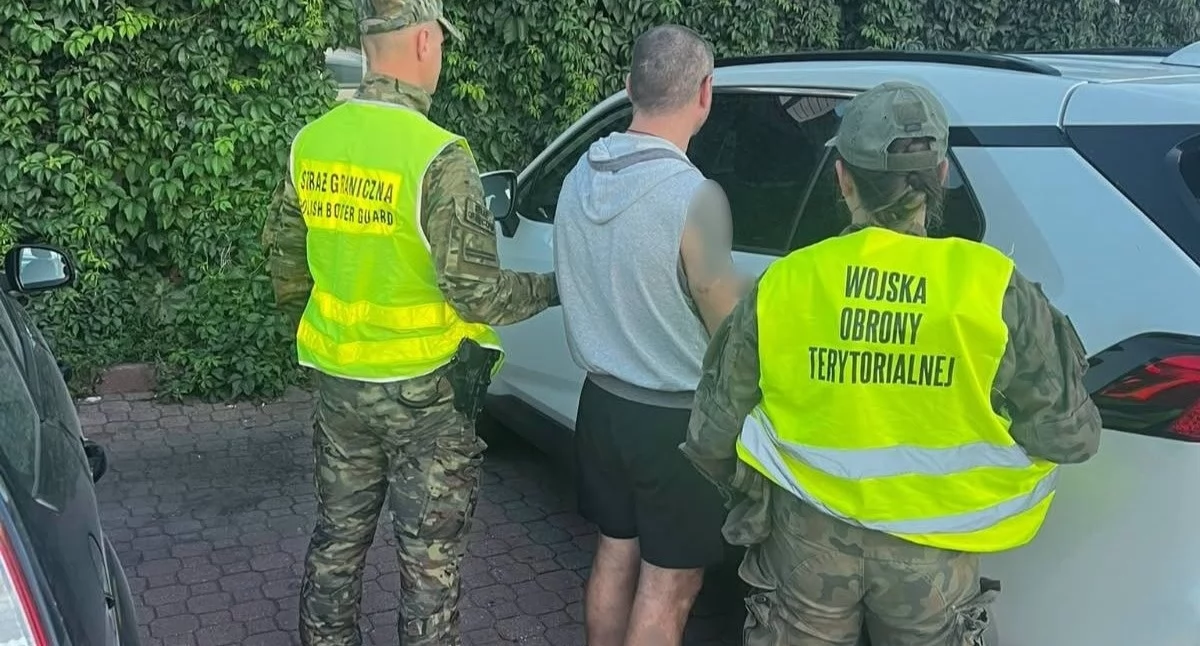 Granica, Podlascy pogranicznicy odzyskali skradzioną Toyotę - zdjęcie, fotografia