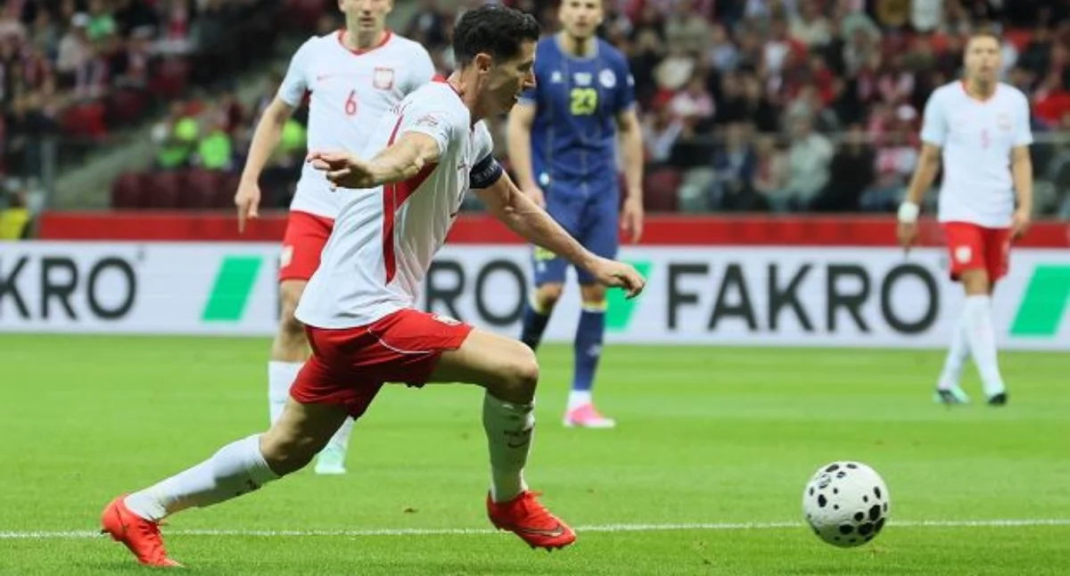 Flaki z olejem na Narodowym! Jagiellonia na ławce, a w środku pustka