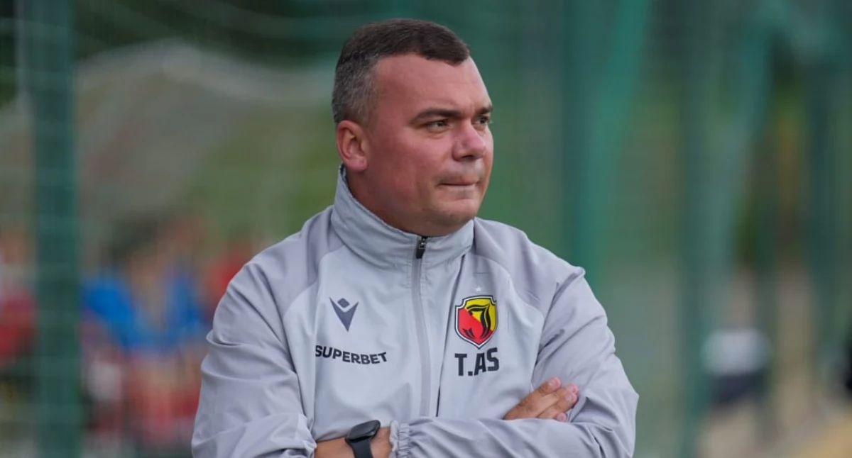 Siemieniec akceptuje karę i mówi co zrobi. Jagiellonia murem za trenerem (WIDEO)