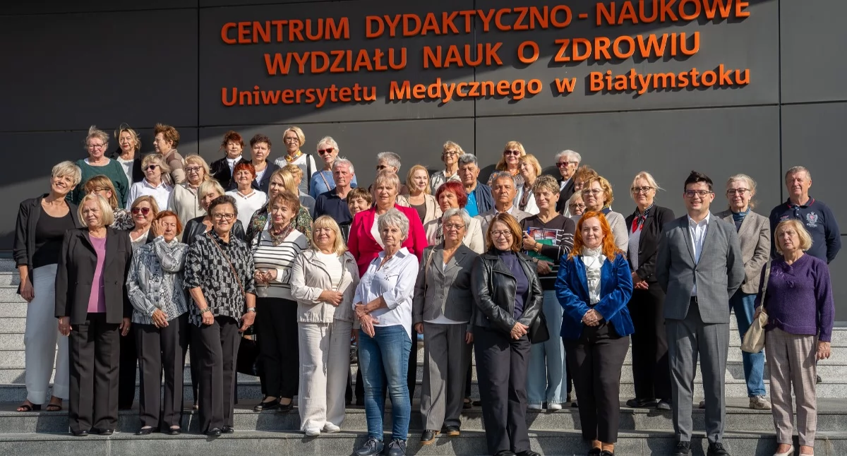 Są przykładem dla młodych! Seniorzy z Białegostoku wrócili na uczelnię
