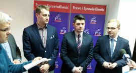 Szczudło w PiS