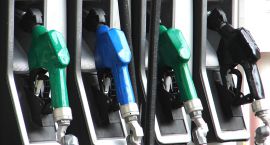 gas-station-1173819
