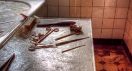the-morgue-1303473-m