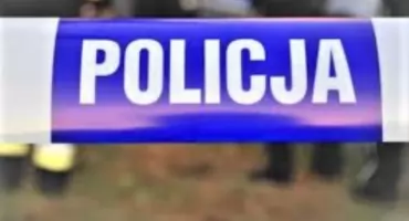 Update: Śmiertelny wypadek na drodze DK 8 Białystok - Augustów. Kierowca osóbówki wjechał pod TIR-a