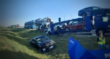 AKTUALIZACJA) Tragiczny wypadek na S61. Nie żyje kierowca ciężarówki. A wszystko przez wymianę opony! (