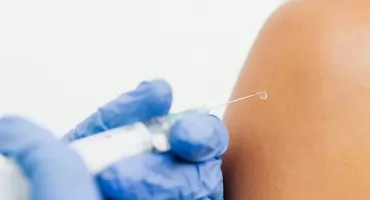 Aż 11 szczepień dostępnych w aptekach: od grypy po półpasiec