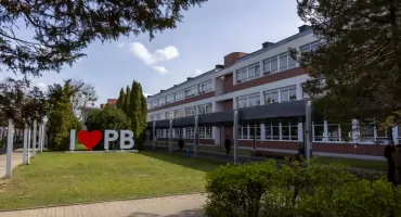 Matura 2026 w Podlaskiem - to może być wyzwanie. Politechnika rusza z pomocą
