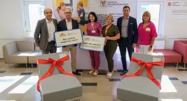 Fundacja Ronalda McDonalda wspiera rodziców w białostockim szpitalu dziecięcym
