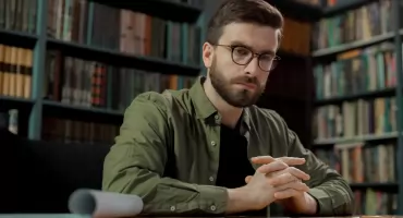 Studencie, pamiętaj o kluczowym dokumencie! Chodzi o twoją rentę rodzinną