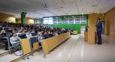 Zapomnij o stresie! Cała niezbędna wiedza maturalna na jednym spotkaniu na Politechnice Białostockiej