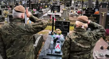 Żołnierska pamięć: podlascy Terytorialsi uczcili bohaterów przed Wszystkimi Świętymi