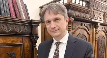 Blisko milion złotych na badania humanistyczne: prof. Karol Łopatecki zmierzy się z aktami sejmikowymi z XVIII wieku