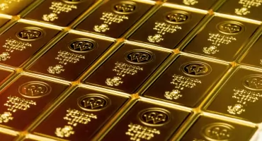 Popyt na złoto inwestycyjne wystrzelił o 47%.  Biżuteria traci atrakcyjność