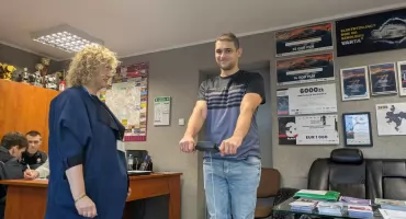 Zadbaj o auto i o... siebie! Białostocki fortel NFZ działa: panowie ruszyli na badania!