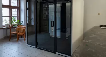 Cisza jak luksus? Na UwB właśnie staje się standardem