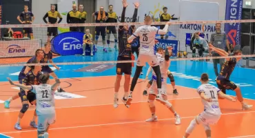1 liga siatkówki Necko znowu bez punktów. Porażka 0:3 w Nowej Soli! 