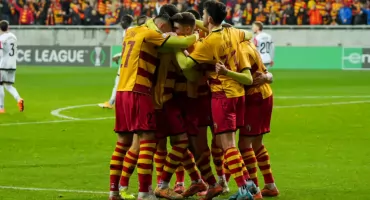 Ostatni akcent roku w Ekstraklasie! Jagiellonia zawalczy w Lublinie z Motorem o fotel lidera (WIDEO)