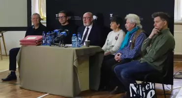 Kurtyna w górę dla historii. Teatr Dramatyczny udostępnił cyfrowe archiwum