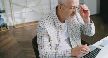 Opóźniona emerytura przez formalność? ZUS przypomina o aktualizacji danych