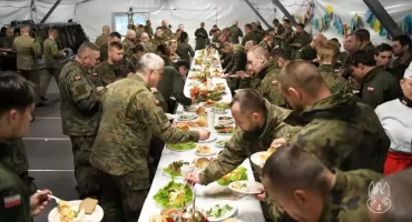 Święta w mundurze. Wigilijne spotkanie żołnierzy chroniących granicę