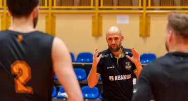 Dobra gra Żubrów z Kociewskimi Diabłami. Białostoczanie postraszyli lidera! 