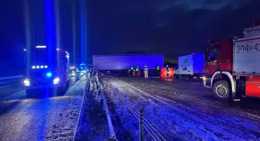 Atak zimy na Podlasiu: śmiertelny wypadek na S8 i ślizgawka na drogach! Było i będzie groźnie (WIDEO)  