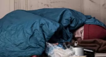 AKTUALIZACJA!!! Aż19 osób zmarło z wychłodzenia. Policja apeluje: Nie bądźmy obojętni!