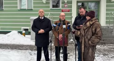 Członkowie rządu persona non grata na Podlasiu? Politycy PiS zbierają podpisy w obronie lasów! (WIDEO)